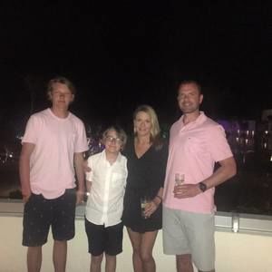 Meet your Posher, Kari